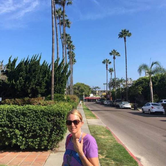 Meet your Posher, Cheryl - Picture 1 of 1